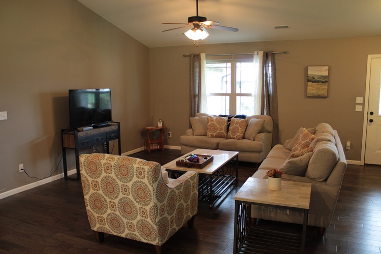 Palmer's Home Care residential home in Mid-Missouri neighborhood